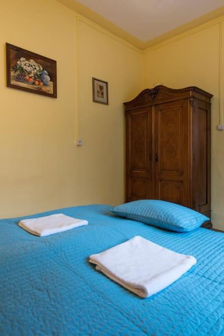 Big Cosy Retro Apt, Free Parking, 15Min Oldtown & Kazimierz - By Homelike Krakow Luaran gambar
