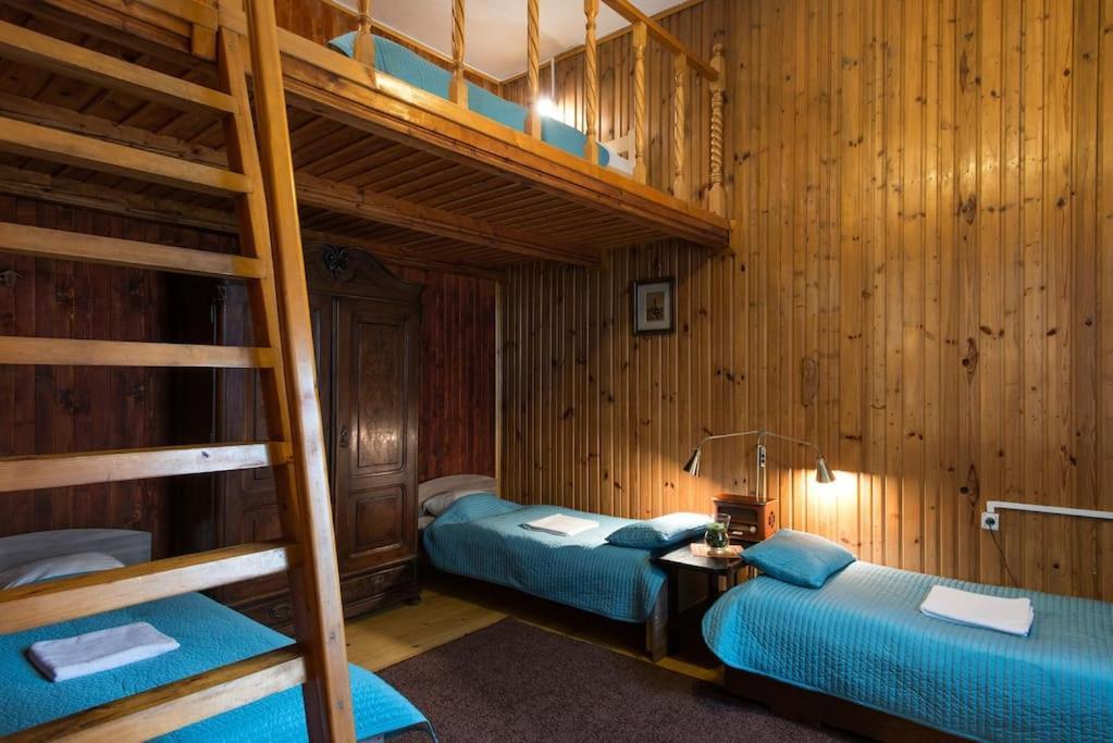 Big Cosy Retro Apt, Free Parking, 15Min Oldtown & Kazimierz - By Homelike Krakow Luaran gambar